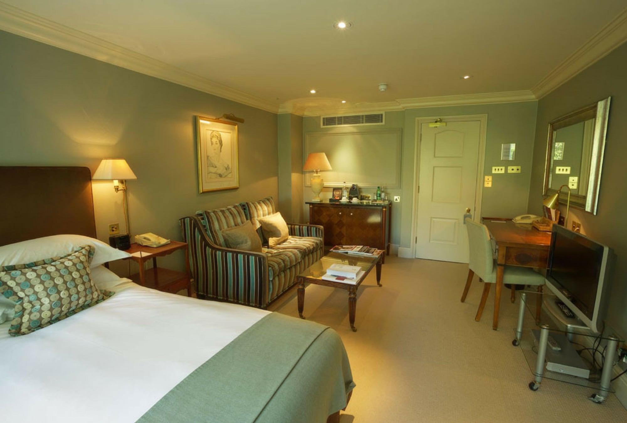 The Vineyard Hotel & Spa Newbury  Esterno foto
