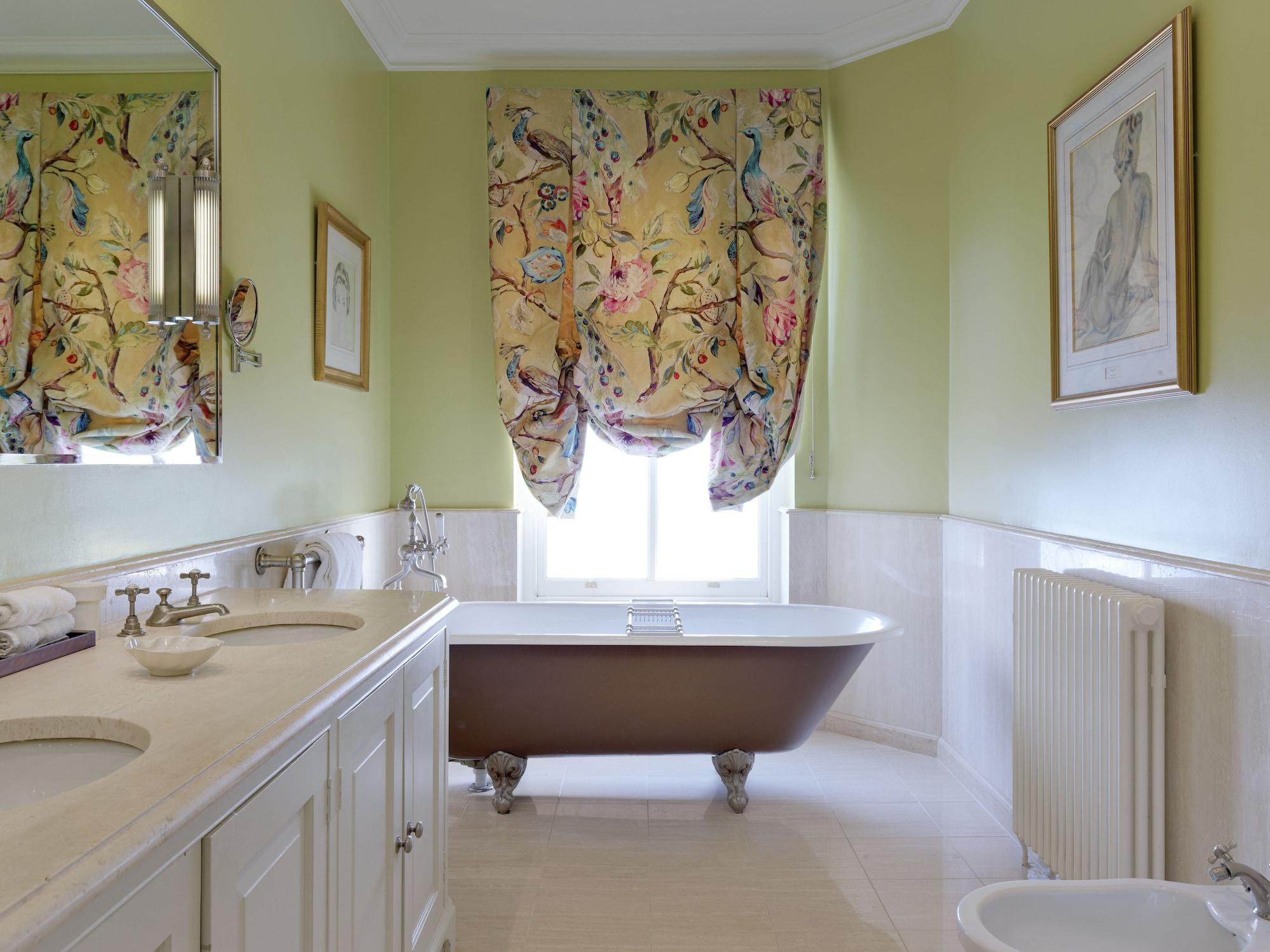 The Vineyard Hotel & Spa Newbury  Esterno foto