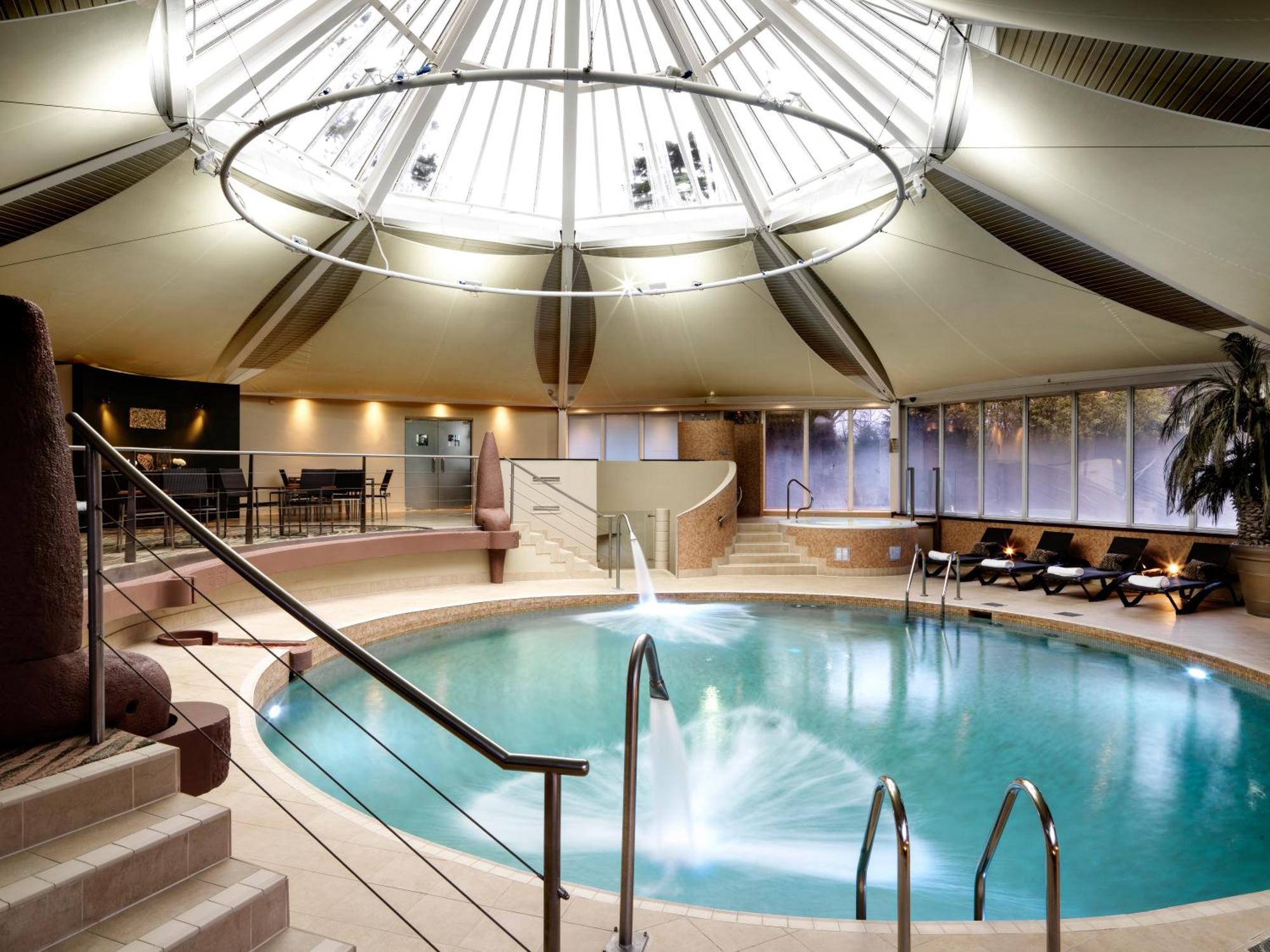 The Vineyard Hotel & Spa Newbury  Esterno foto